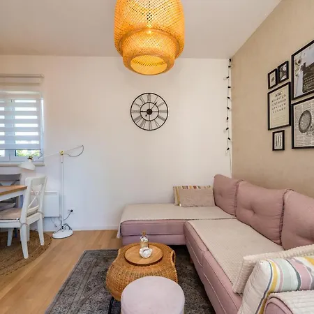 Διαμέρισμα Ivy *